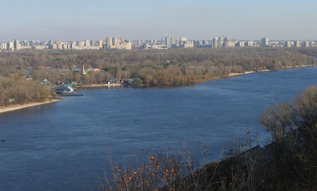рекордна температура води в Дніпрі