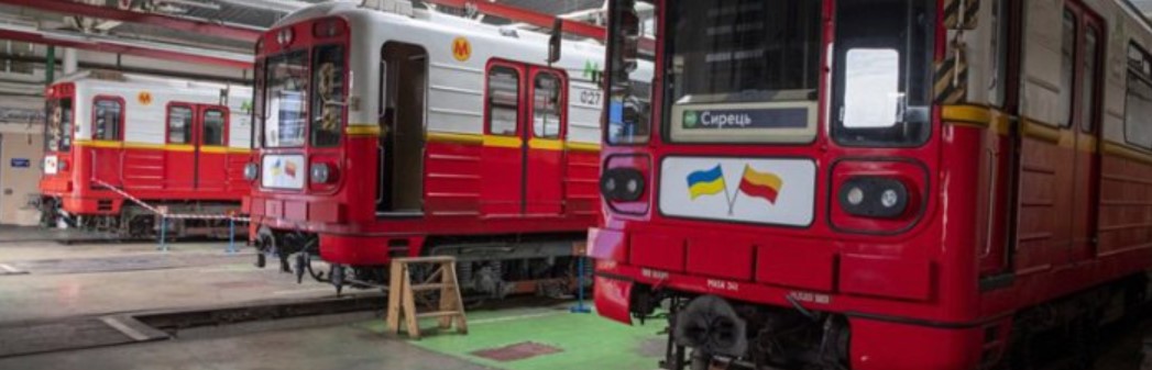 Скандал: "переплатили" за доставку подарованих вагонів з Польщі