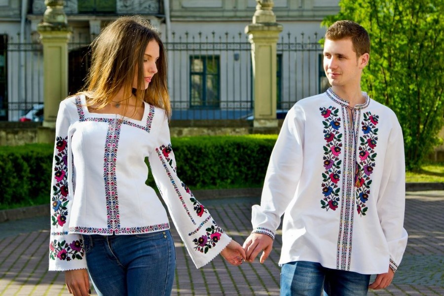 Что такое вышиванка